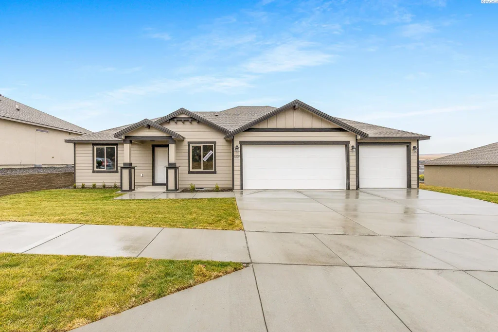 6507 W 28th Ave, Kennewick