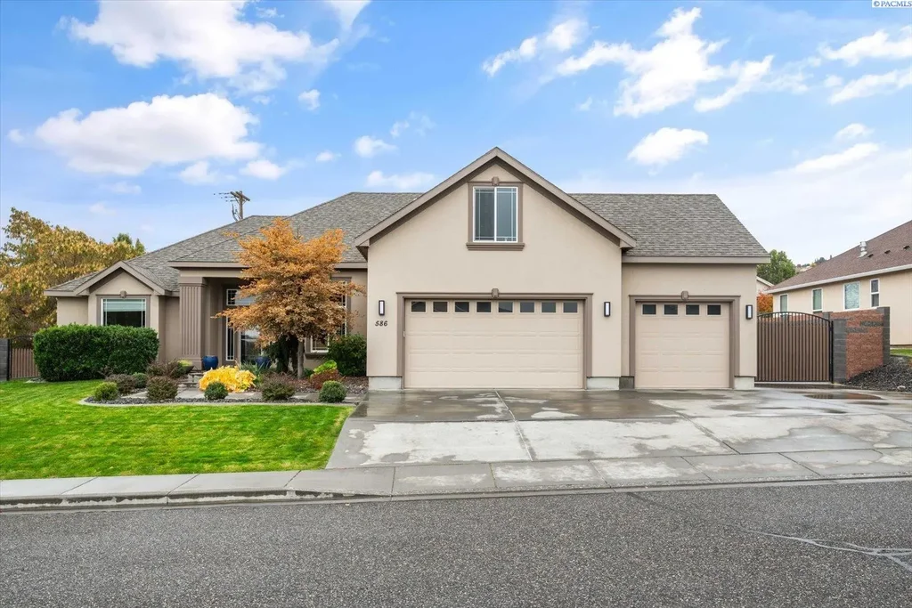 586 Lodi Loop, Richland