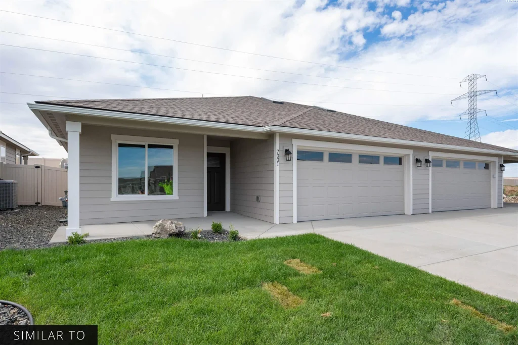 6845 W 38th Ave, Kennewick