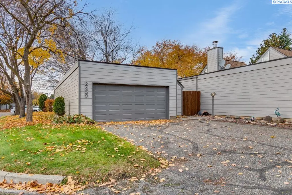 2459 Marine Ct, Richland