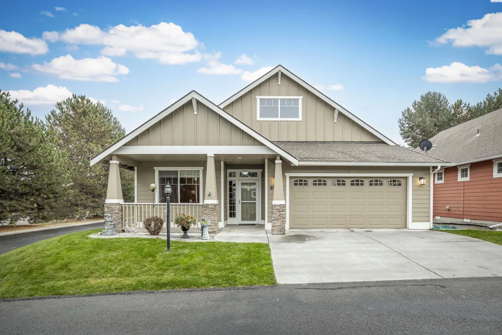 8001 W 20th Ave, Kennewick