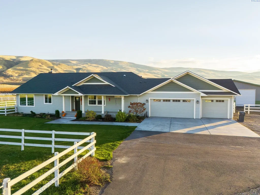 67809 W Island View Pr Nw, Prosser