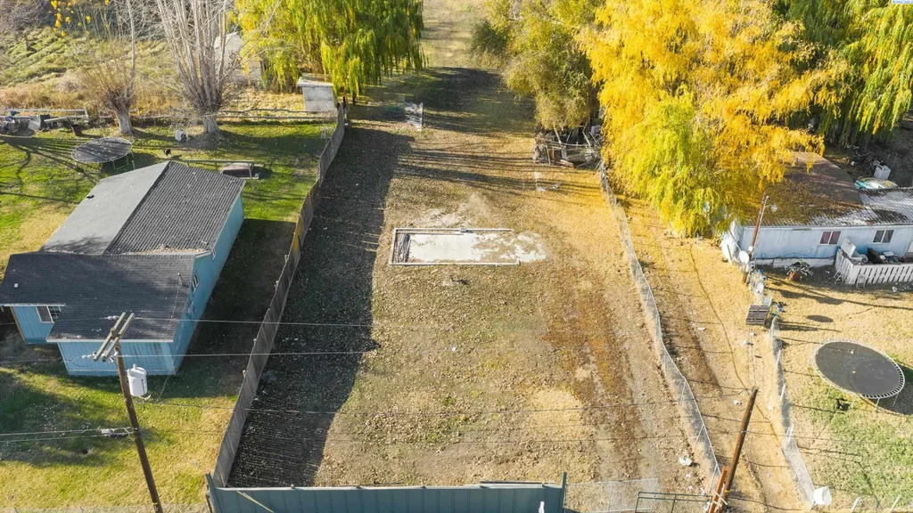 1101 Rouse Road, Sunnyside