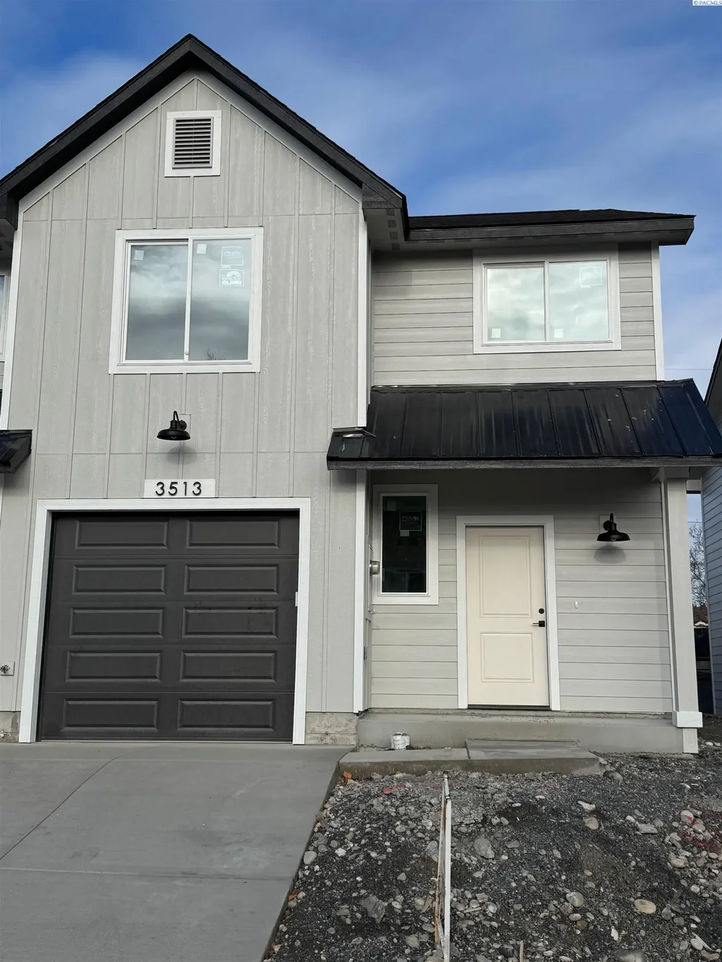 3513 W 6th Place, Kennewick