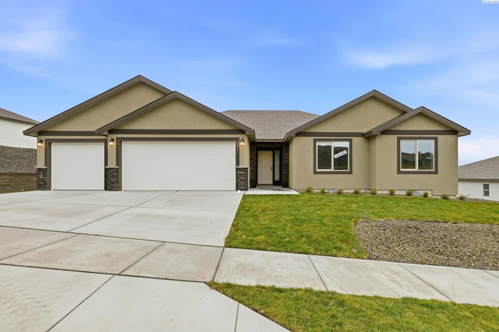 6593 W 29th Ct, Kennewick