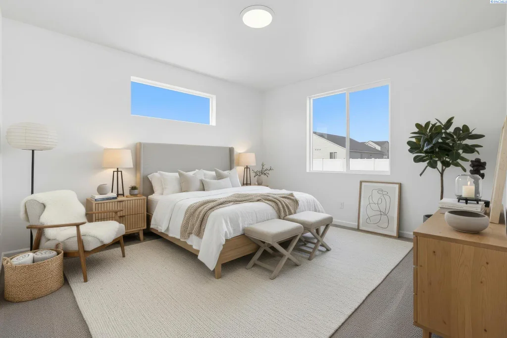 501 Amberly Ave, Grandview