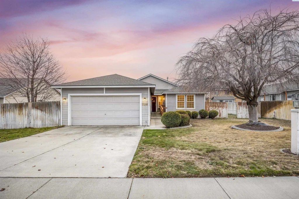 7219 W 4th Ave, Kennewick