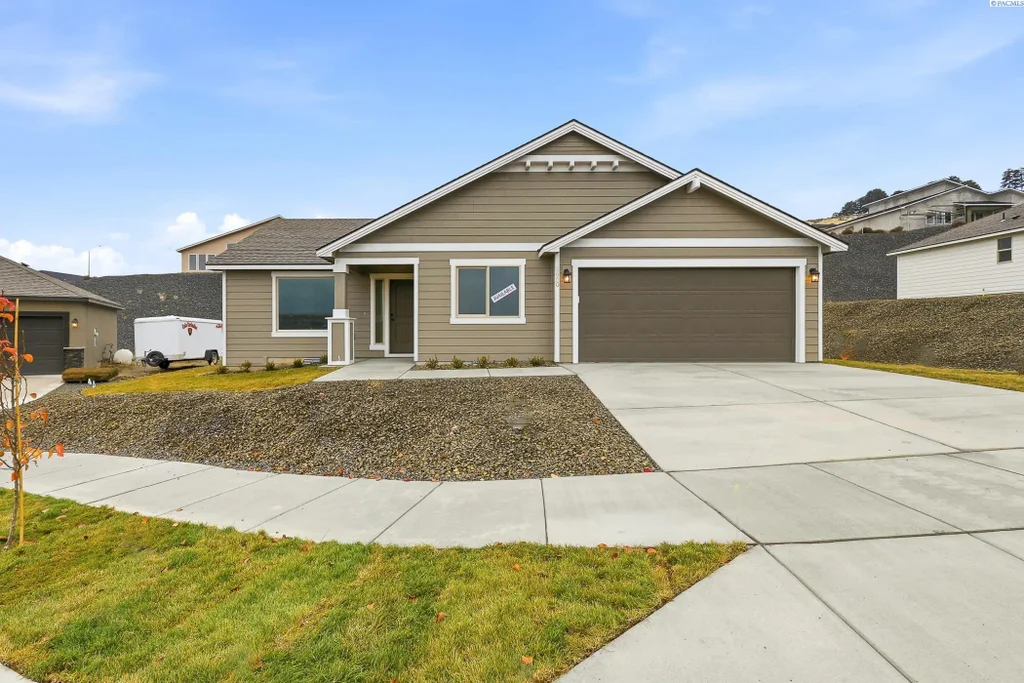 6650 W 28th Ave, Kennewick