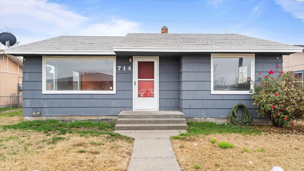 714 W Marie St, Pasco