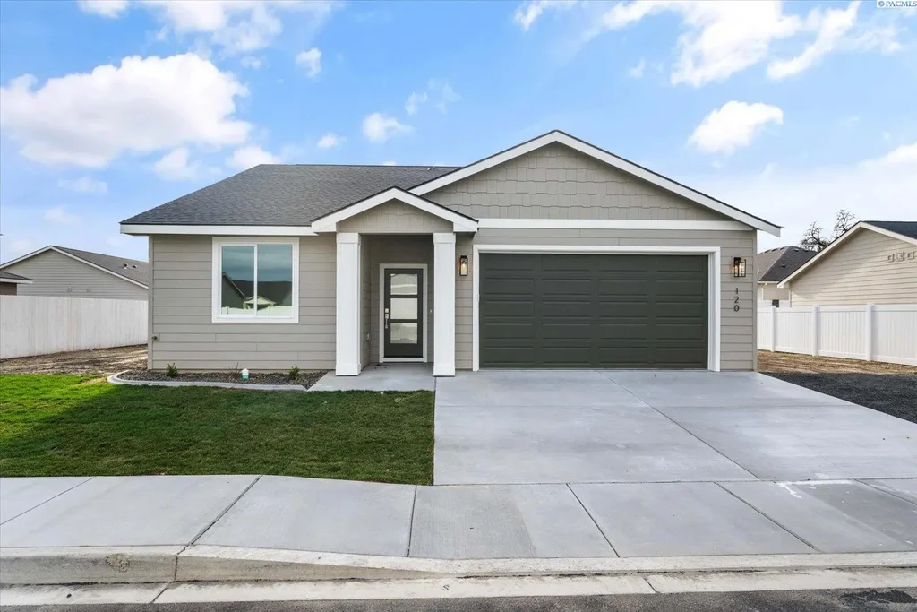 120 E 26th Avenue, Kennewick
