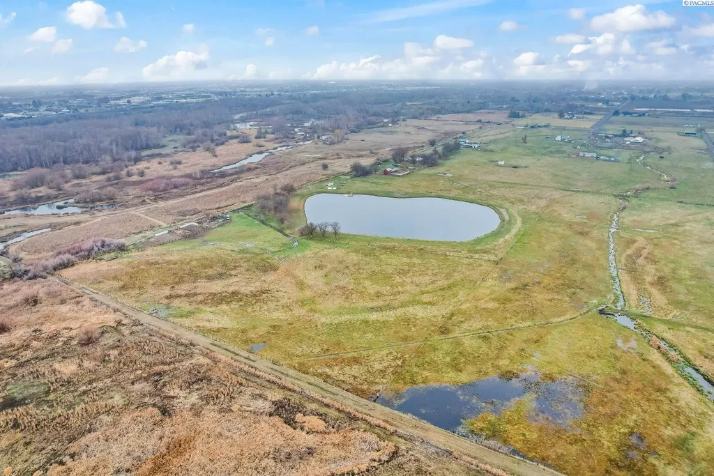 Nka Riverside Road, Yakima