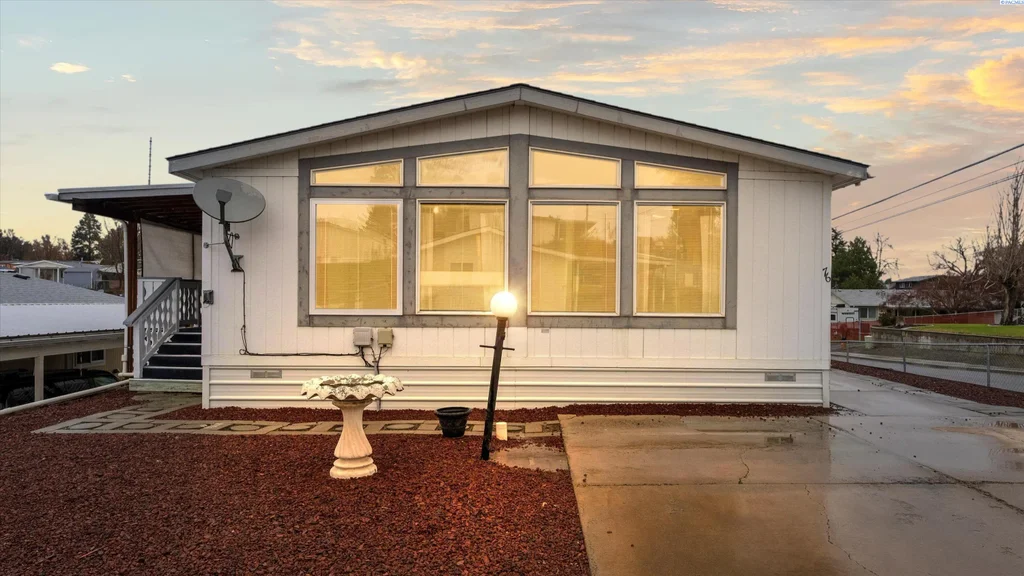 1200 S Euclid Rd, Grandview