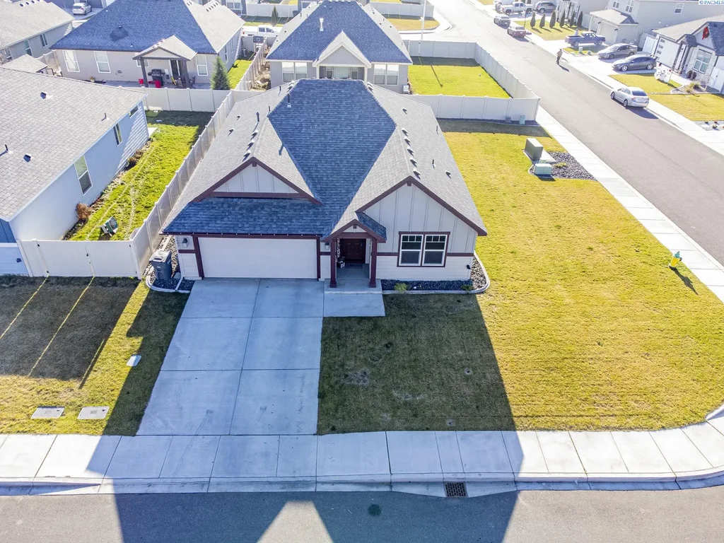 1401 Centennial Ave, Sunnyside