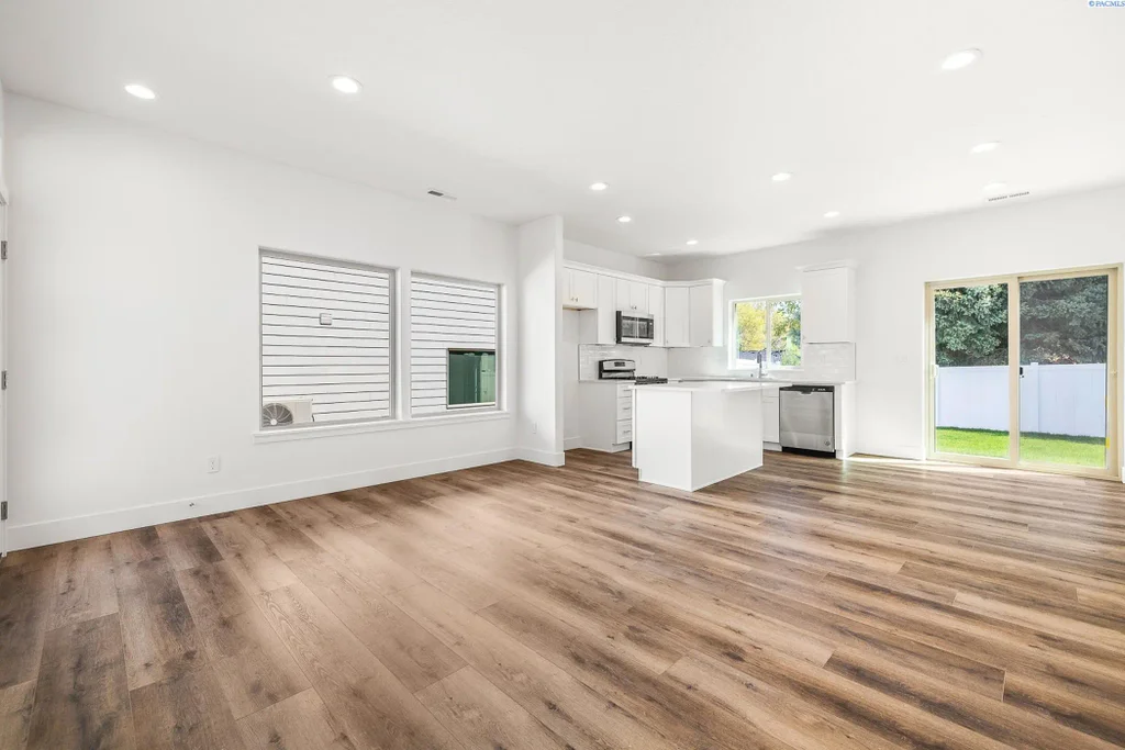 1141 S Underwood Pl, Kennewick