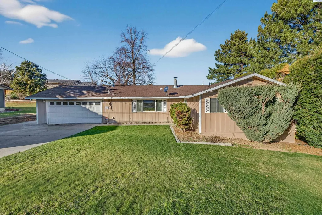 833 Taylor St, Sunnyside