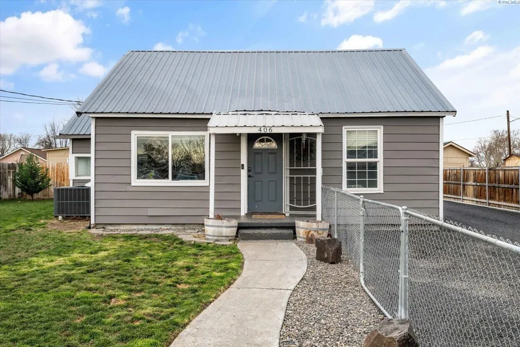 406 S Fir St, Kennewick