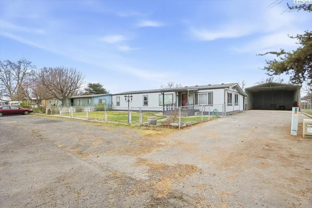 205901 E 13th Ave, Kennewick