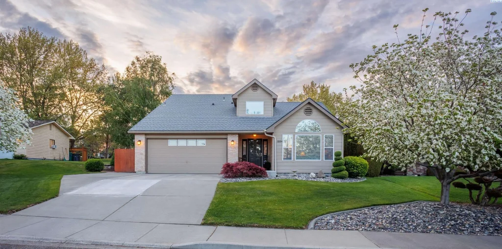3204 S Johnson Place, Kennewick