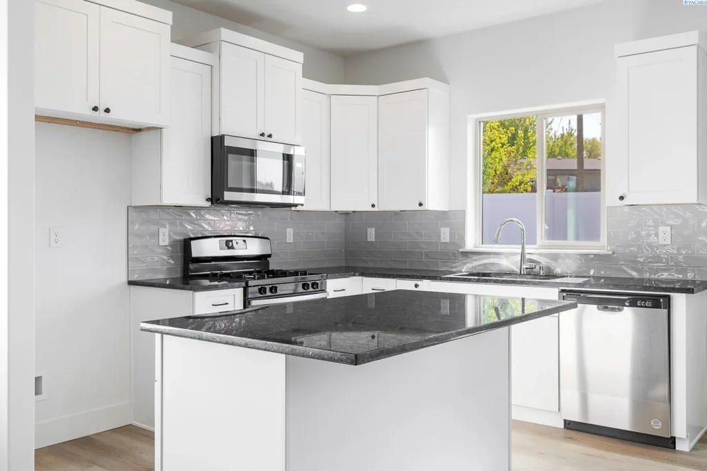 1118 S Underwood Pl, Kennewick