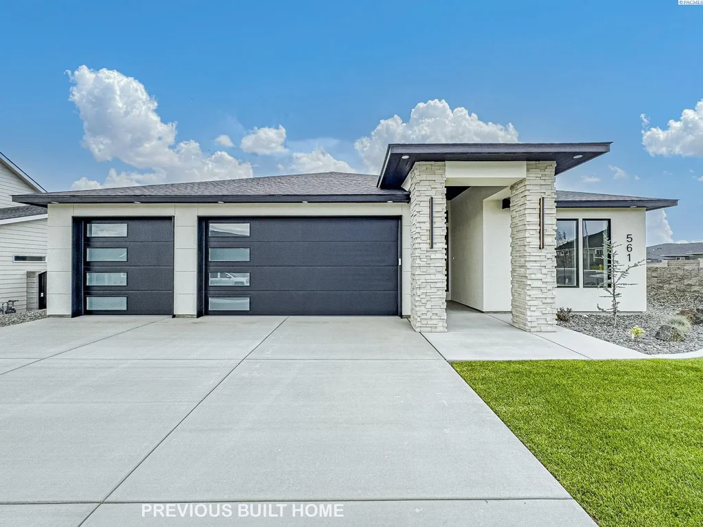 2911 Meadowlark Ave, Richland