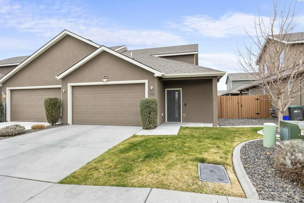 1125 S Cedar St, Kennewick