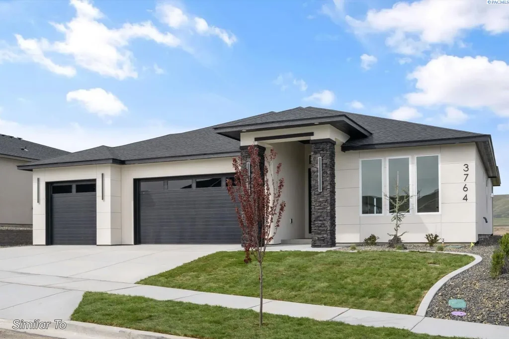 3702 Allison Way, Richland