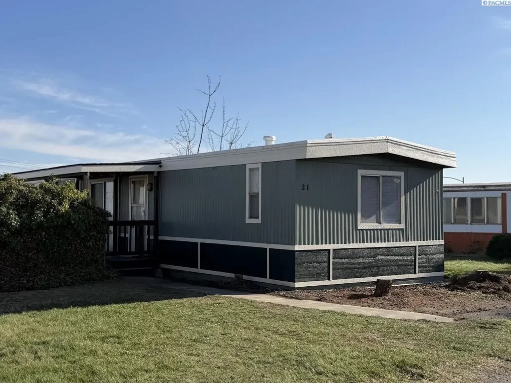 2917 W 19th Ave, Kennewick