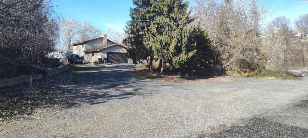 3002 Escolar, Kennewick