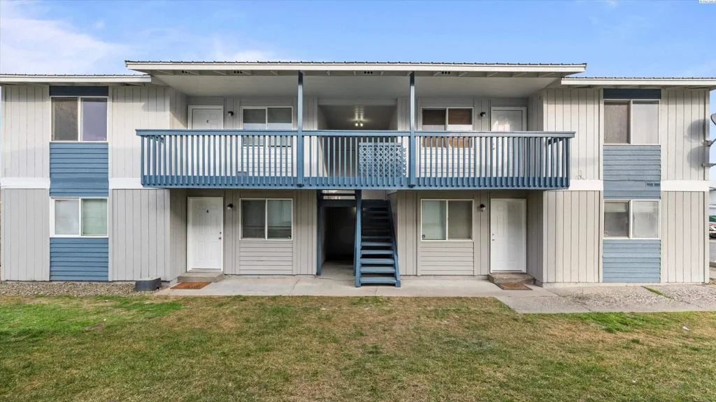 1115 N Cleveland Street, Kennewick