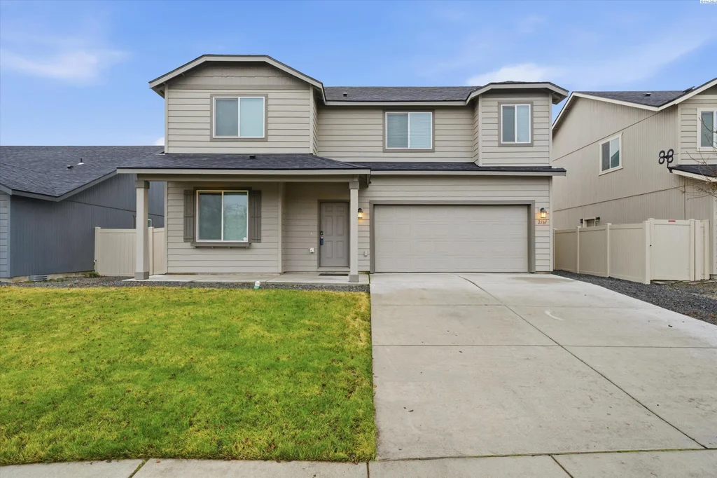 2161 W 22nd Ave, Kennewick