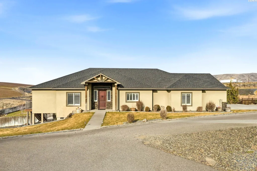 105 S 716 Pr Se, Kennewick