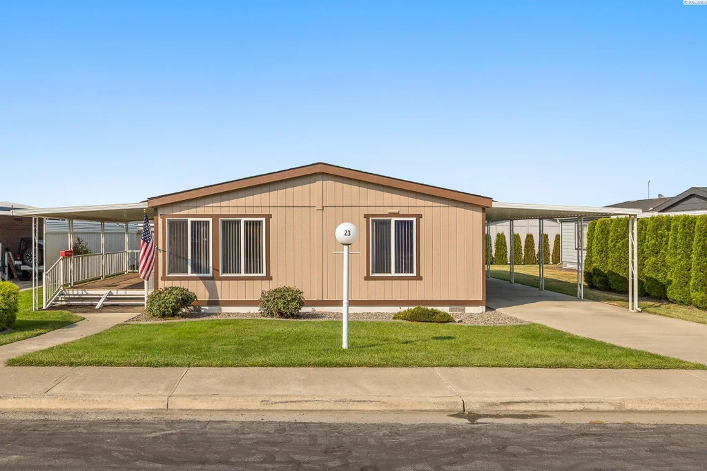 312 S Columbia Center Blvd. #23, Kennewick