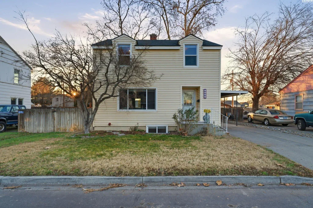 1327 Marshall Ave, Richland