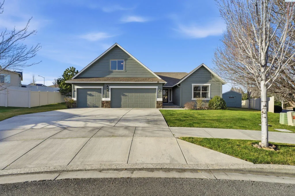 3032 S Edison Ct., Kennewick