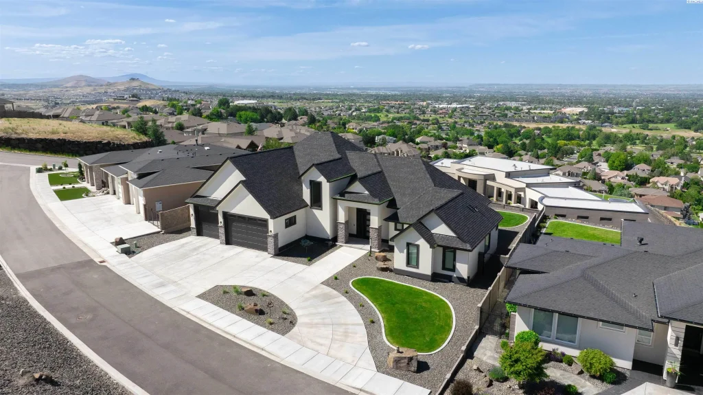 4871 S Morain St, Kennewick