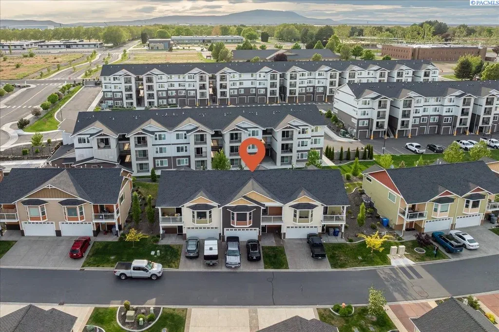 3119 Willow Pointe Dr, Richland