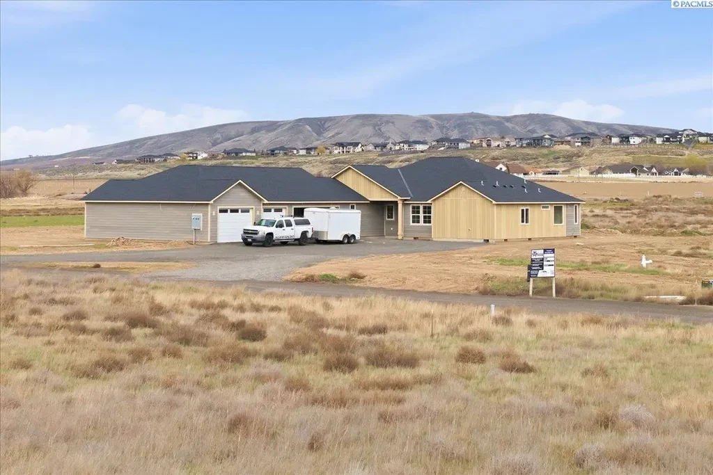 10535 S 674 Prse, Benton City