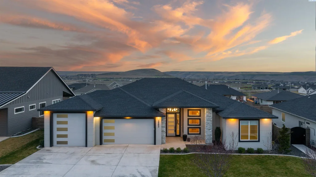 3963 Corvina St., Richland