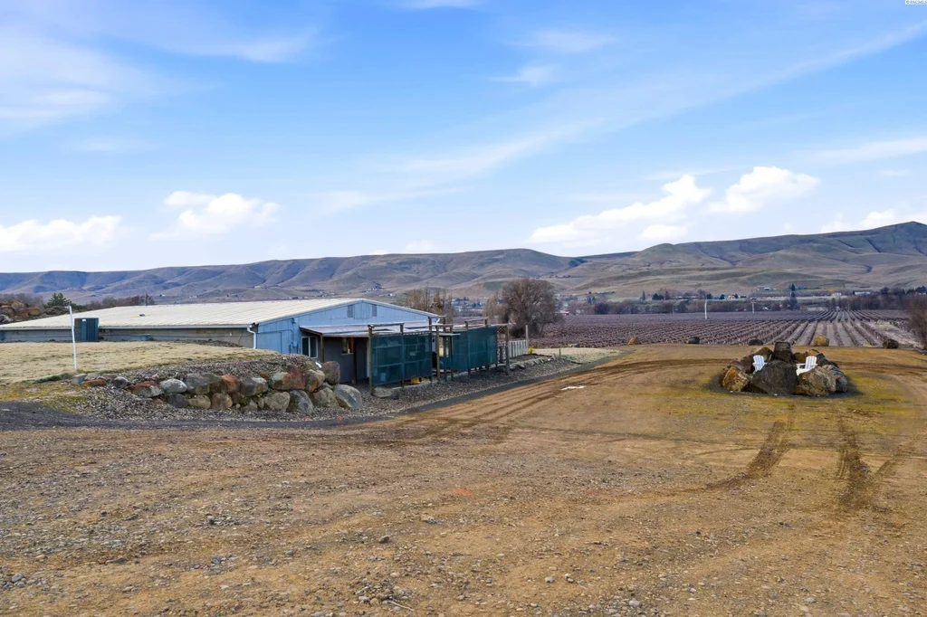 172701 W North River, Prosser