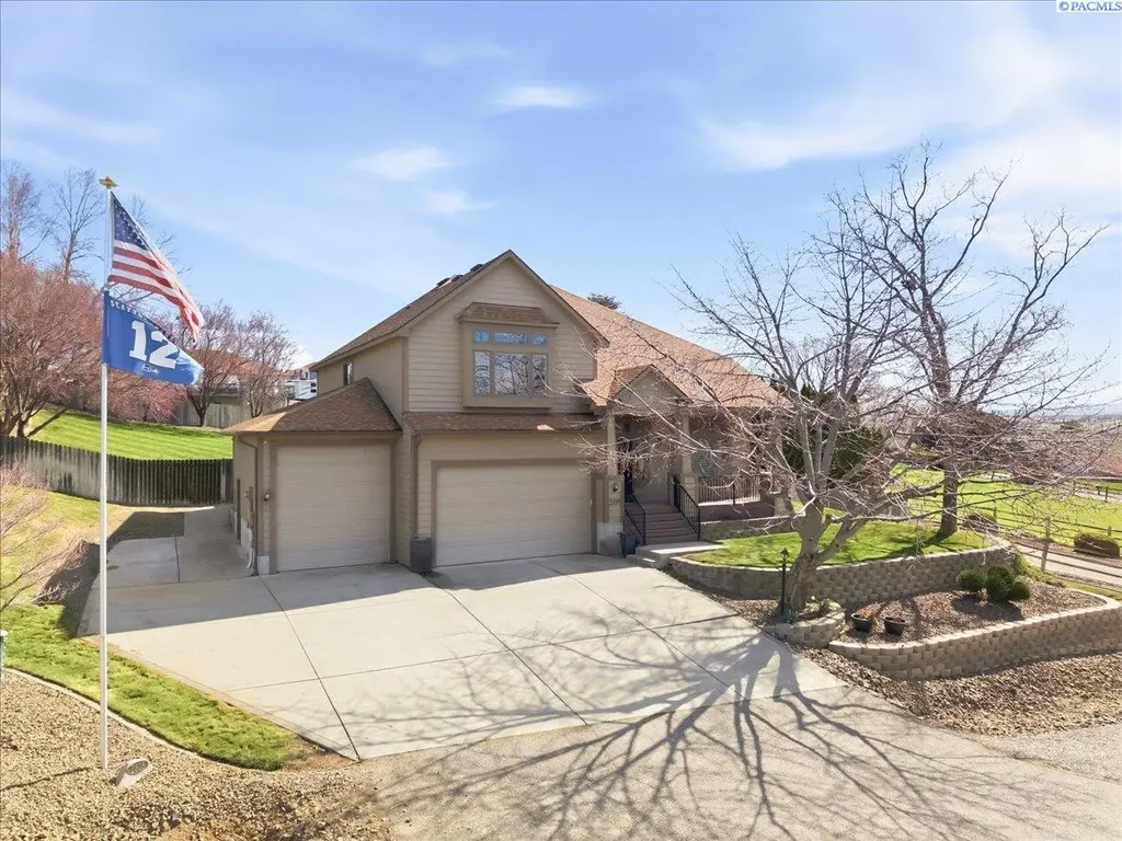 2808 Lapierre Canyon Dr., Kennewick