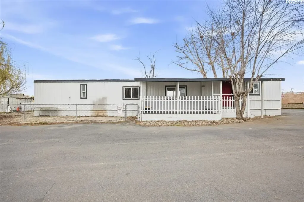 1416 N 1st Ave, Pasco