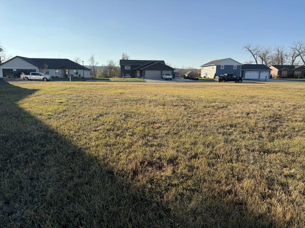 2000 Skerrols Street, Ft. Pierre