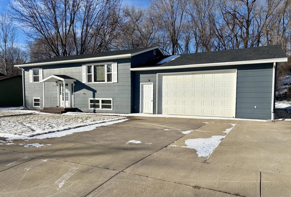 313 N Taylor Avenue, Pierre