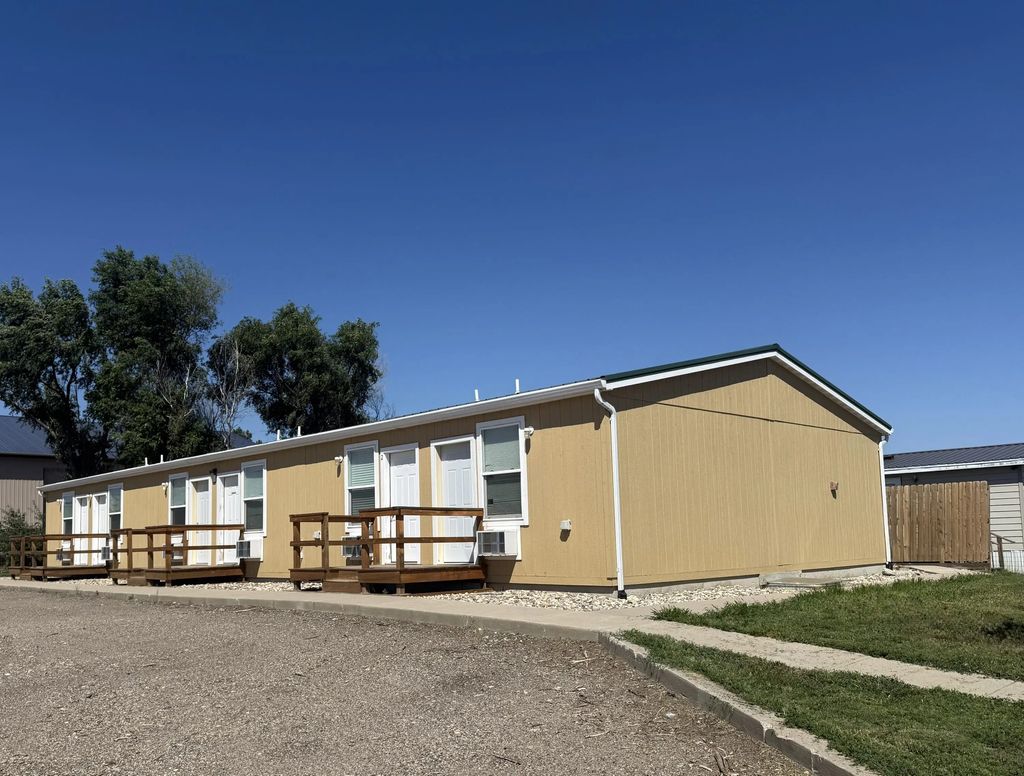 1720 E Park Street, Pierre