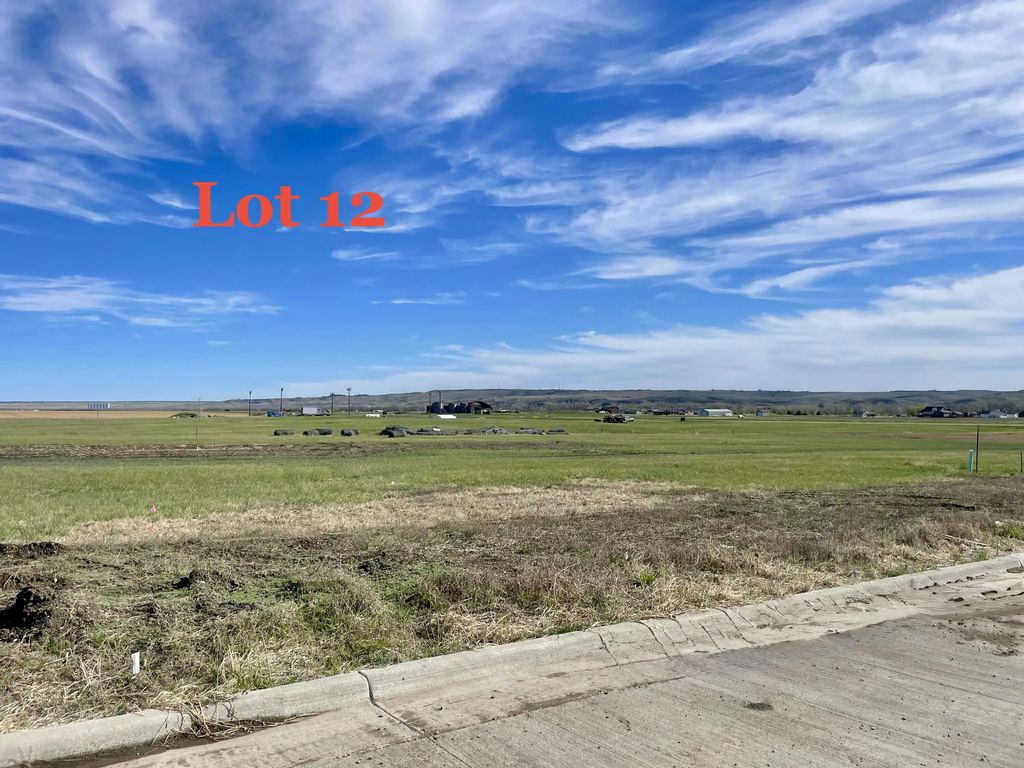 Pheba Drive, Ft. Pierre