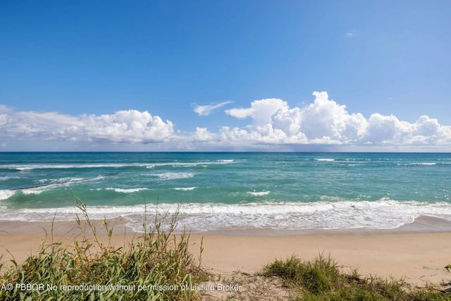 5 of 19 - 1048 S Ocean Boulevard, Palm Beach, FL