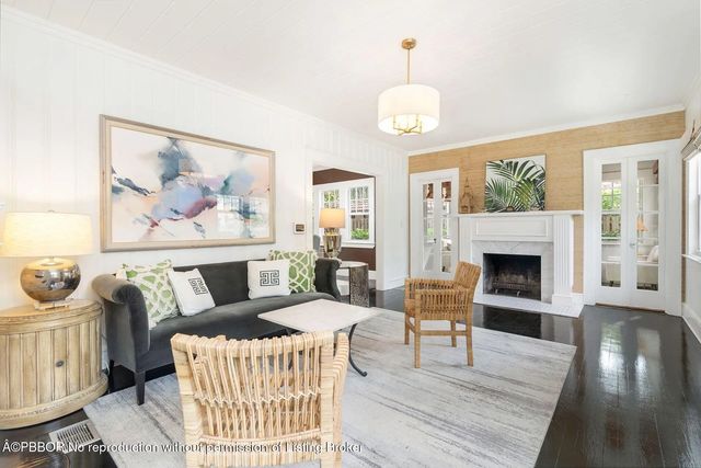 4 of 31 - 3504 S Olive Avenue, West Palm Beach, FL