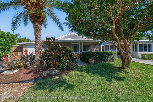 3 of 45 - 2401 Country Oaks Lane, Palm Beach Gardens, FL