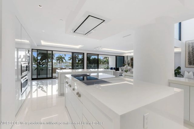 4 of 38 - 529 S Flagler Drive Th3e, West Palm Beach, FL