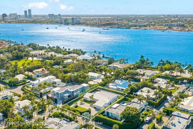 2 of 21 - 624 N Lake Way, Palm Beach, FL